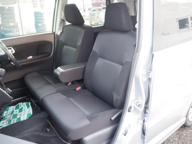 DAIHATSU MOVE CUSTOM 4WD 2022