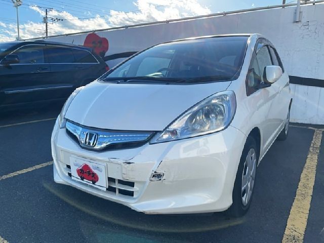 HONDA FIT HYBRID 2011
