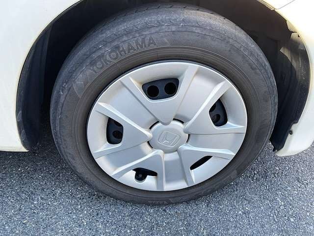 HONDA FIT HYBRID 2011