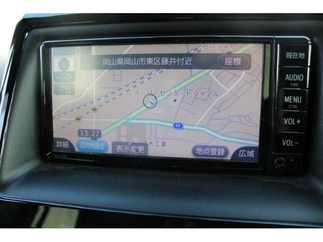 TOYOTA VOXY HYBRID 2017