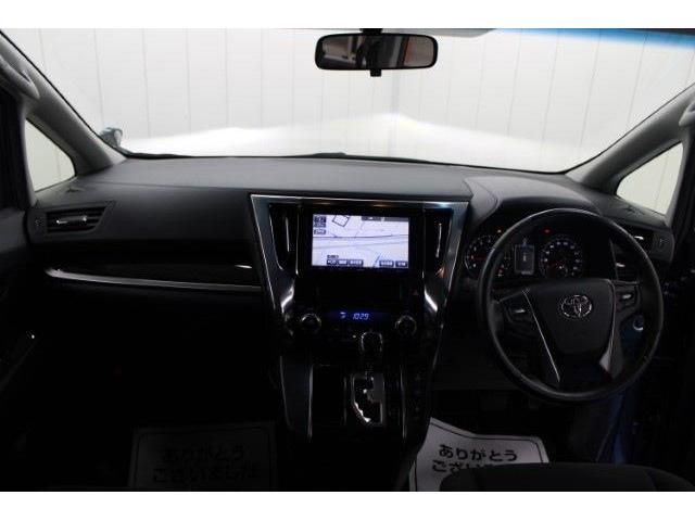 TOYOTA VELLFIRE 2015