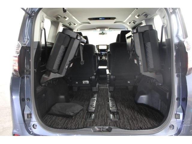 TOYOTA VELLFIRE 2015