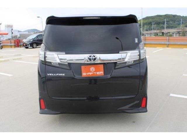 TOYOTA VELLFIRE 2016
