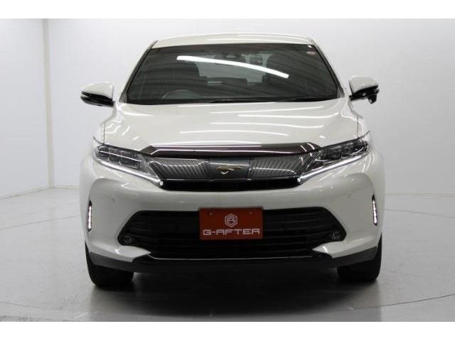 TOYOTA HARRIER 2WD 2019