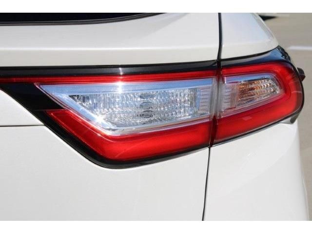 TOYOTA HARRIER 2WD 2019