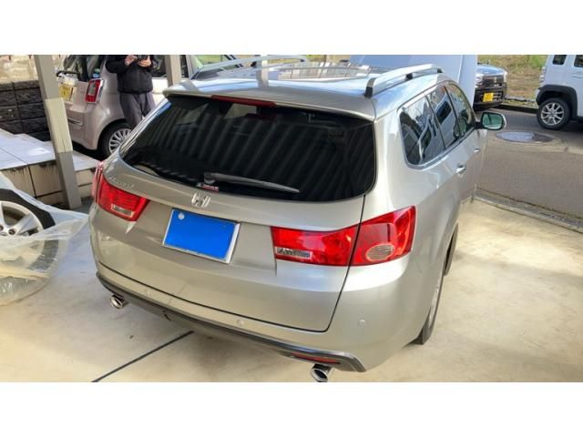 HONDA ACCORD TOURER 2009