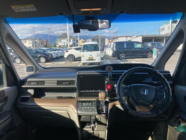 HONDA STEPWAGON 2020