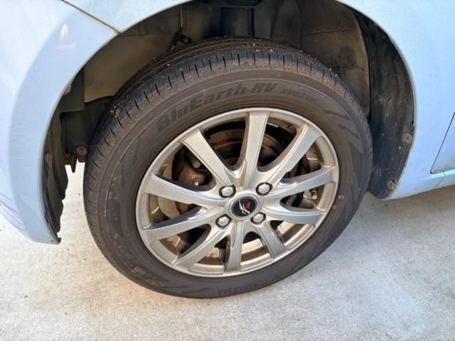 DAIHATSU MOVE CONTE 2011