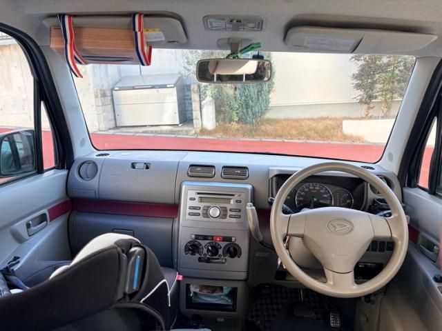 DAIHATSU MOVE CONTE 2011