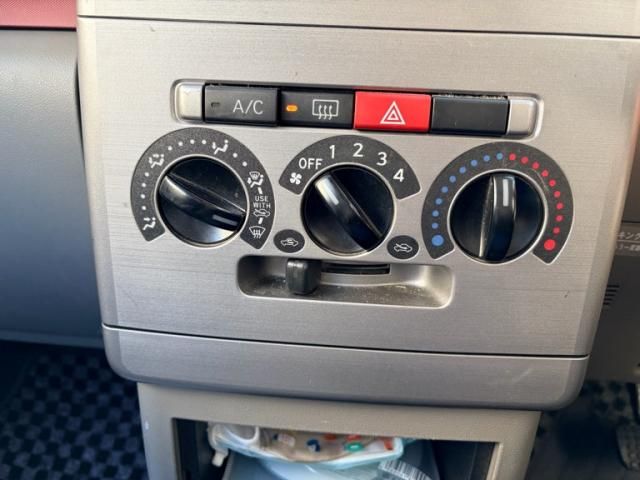 DAIHATSU MOVE CONTE 2011