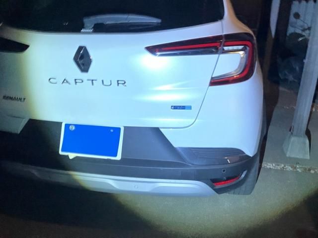 RENAULT RENAULT CAPTUR 2023