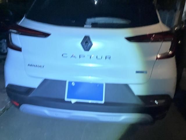 RENAULT RENAULT CAPTUR 2023
