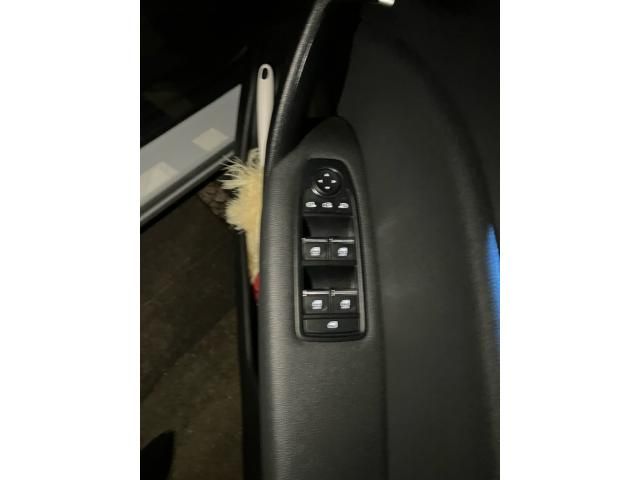 RENAULT RENAULT CAPTUR 2023