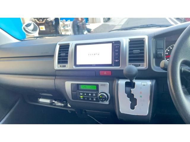 TOYOTA HIACE van 2WD 2014