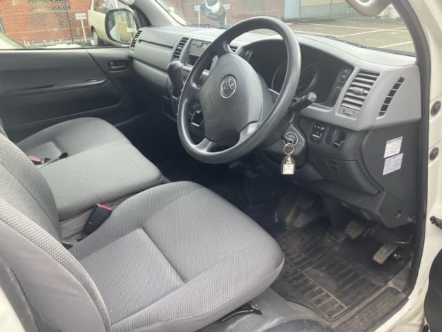 TOYOTA HIACE van 4WD 2012