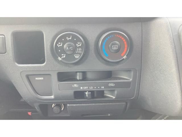 TOYOTA HIACE van 4WD 2012