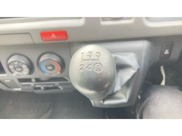 TOYOTA HIACE van 4WD 2012