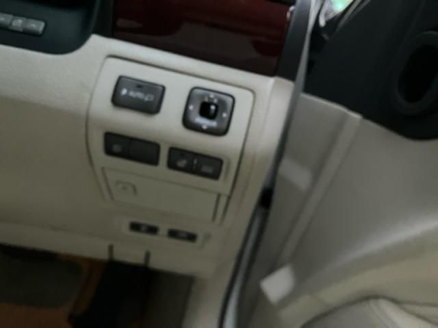 TOYOTA LEXUS LS460 2011