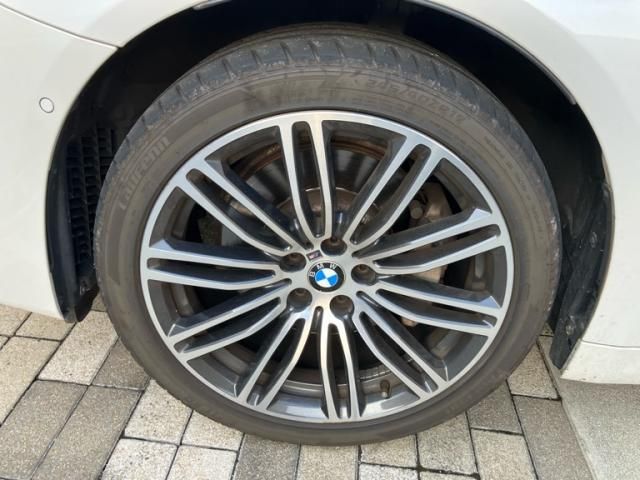 BMW BMW 5series sedan 2019