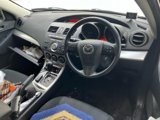 MAZDA AXELA SPORTS 2009