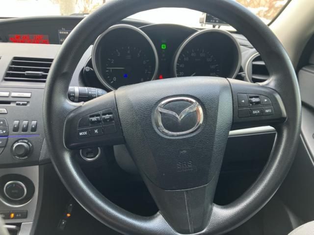 MAZDA AXELA SPORTS 2009