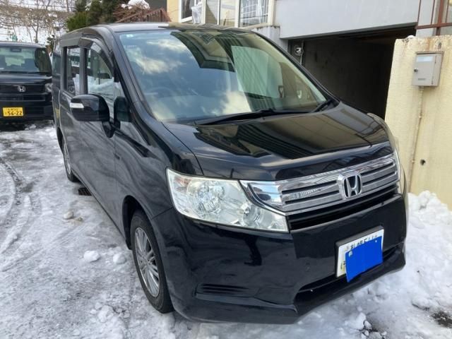 HONDA STEPWAGON 4WD 2010