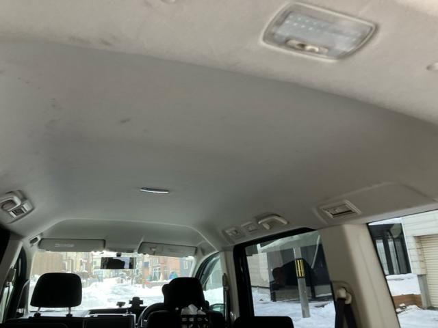 HONDA STEPWAGON 4WD 2010