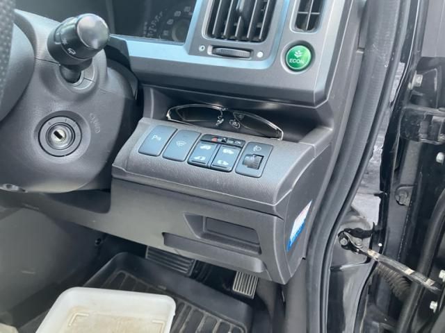 HONDA STEPWAGON 4WD 2010