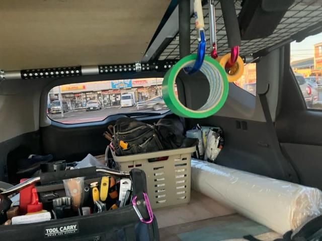 TOYOTA PRIUS Alpha 2011