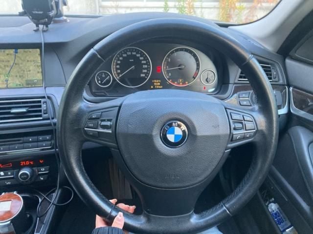 BMW BMW 5series sedan 2010