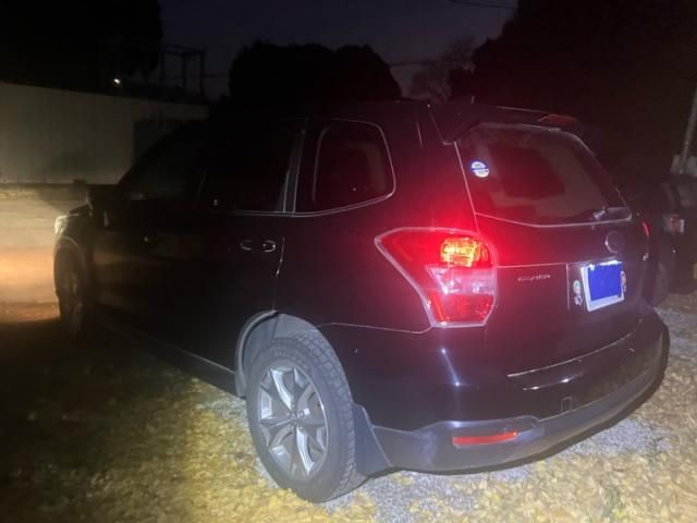 SUBARU FORESTER 2015