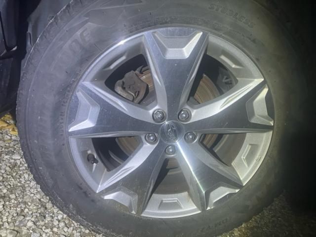 SUBARU FORESTER 2015