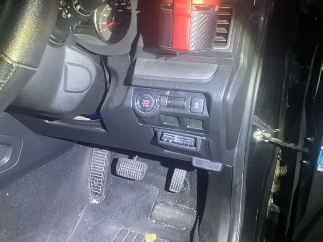 SUBARU FORESTER 2015