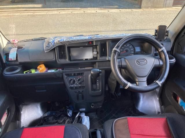 DAIHATSU HIJET CARGO 2017