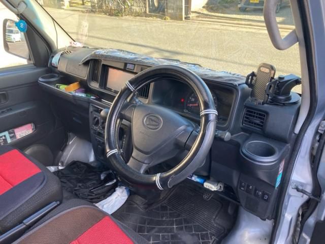 DAIHATSU HIJET CARGO 2017