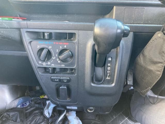 DAIHATSU HIJET CARGO 2017