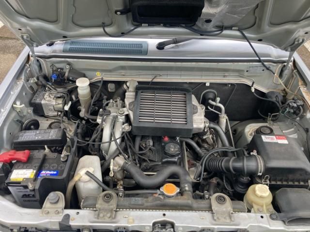 MITSUBISHI PAJERO MINI 4WD 2012