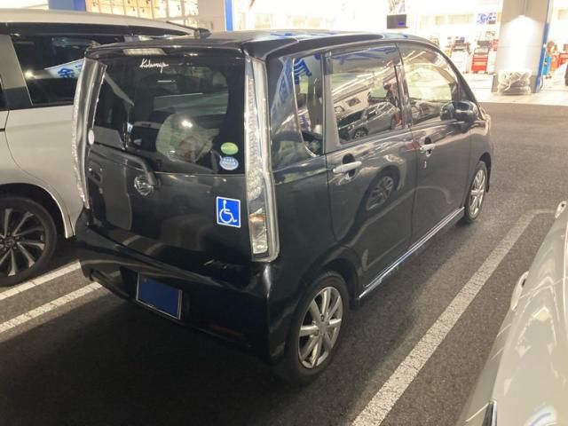 DAIHATSU MOVE CUSTOM 2013