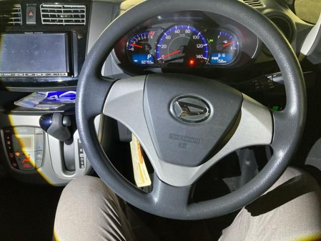 DAIHATSU MOVE CUSTOM 2013