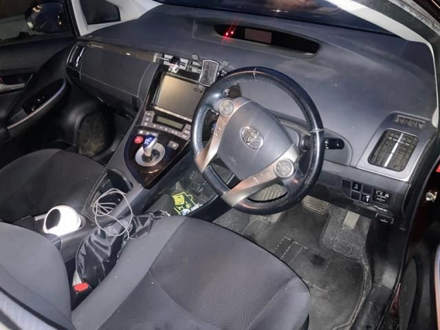 TOYOTA PRIUS PHV 2014