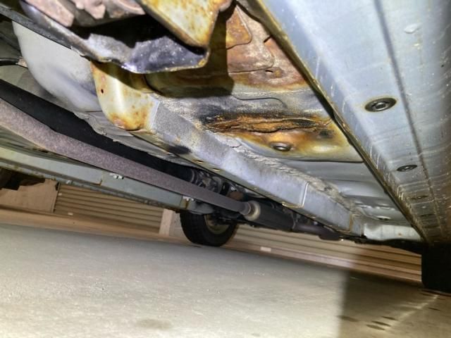 DAIHATSU MIRA 4WD 2011