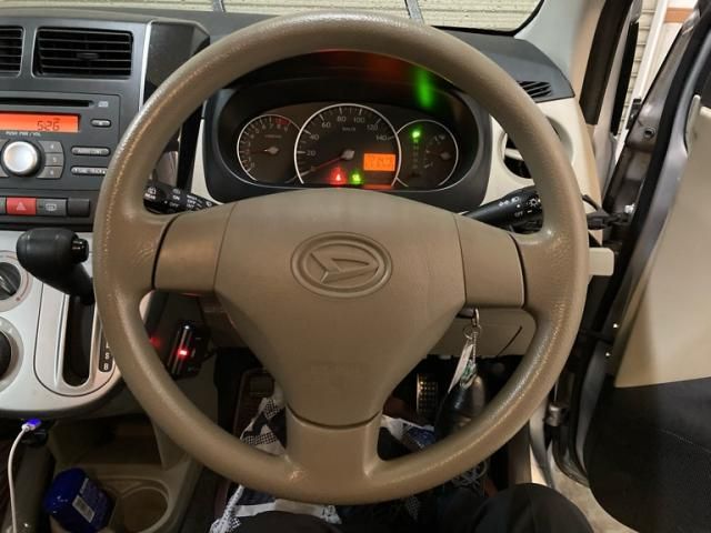 DAIHATSU MIRA 4WD 2011