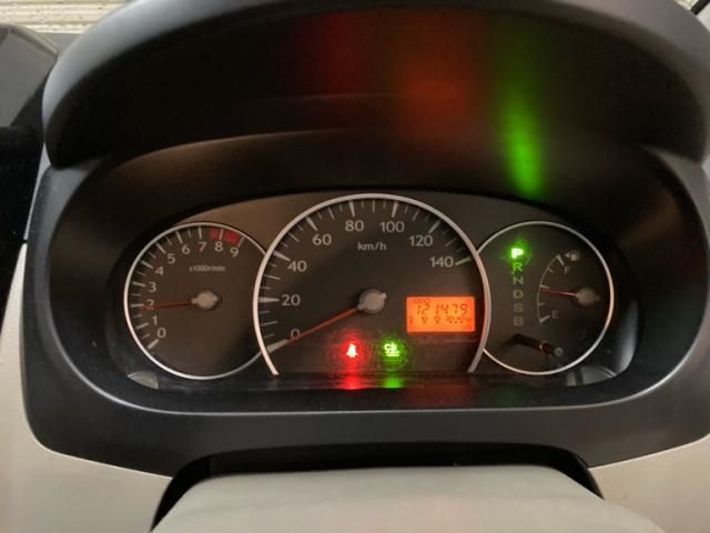 DAIHATSU MIRA 4WD 2011