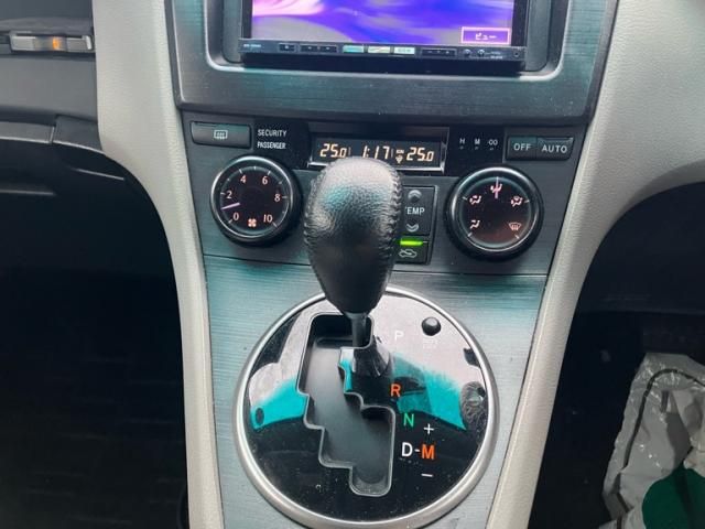 TOYOTA MARK X ZIO 4WD 2008