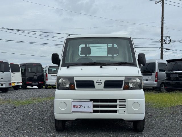 NISSAN NT100 CLIPPER 2011