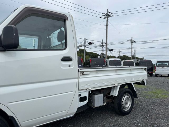 NISSAN NT100 CLIPPER 2011