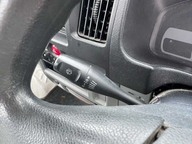 NISSAN NT100 CLIPPER 2011