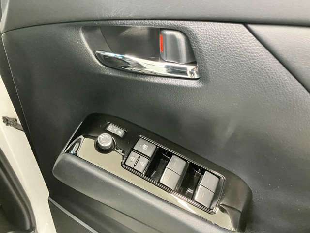 TOYOTA ALPHARD 4WD 2021