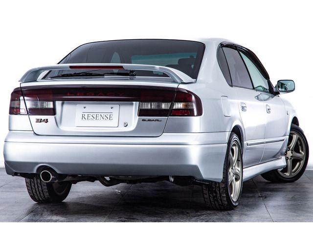 SUBARU LEGACY B4 2003