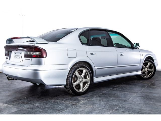 SUBARU LEGACY B4 2003